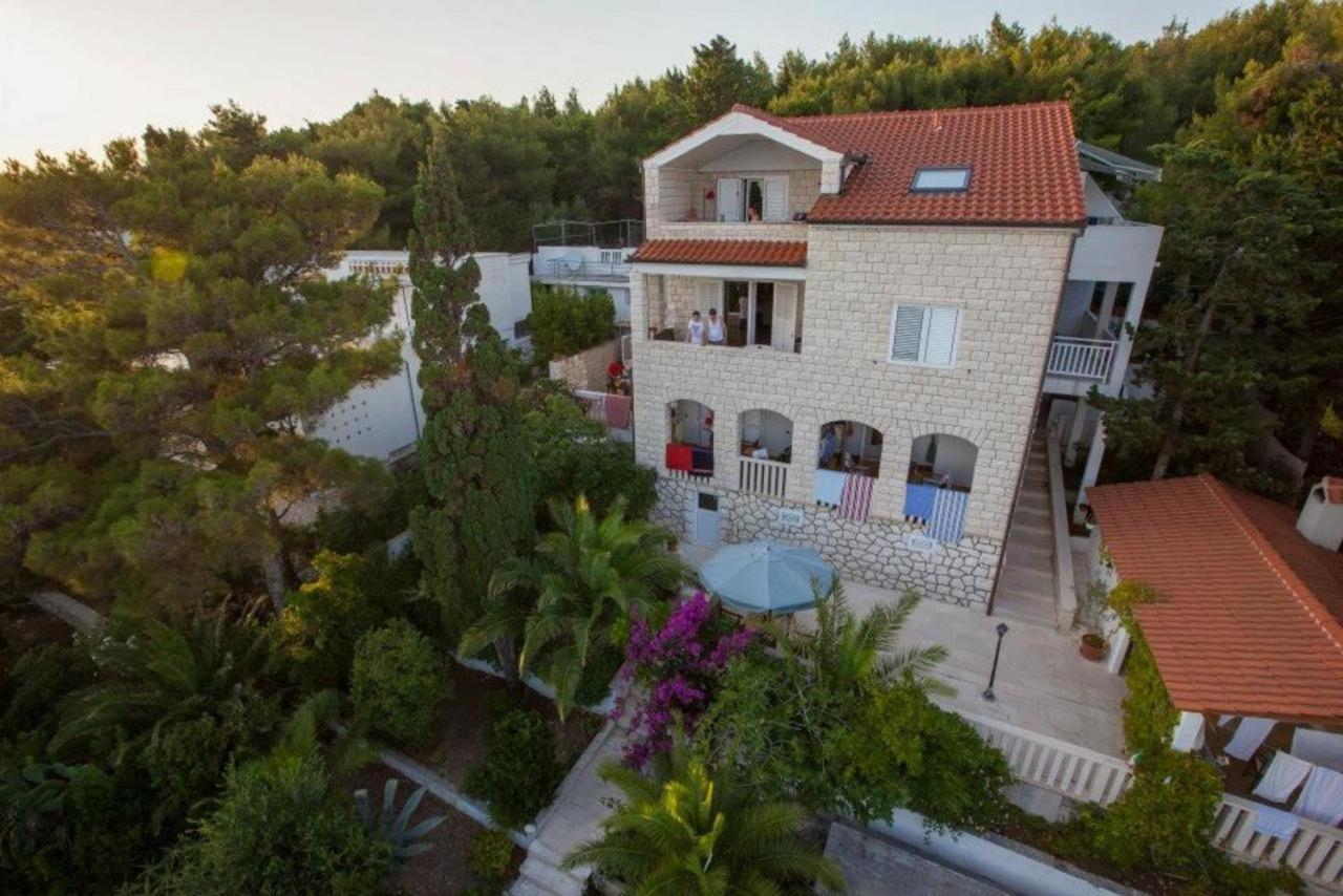 חוואר Kiki'S Haven By Villa Kristonia מראה חיצוני תמונה